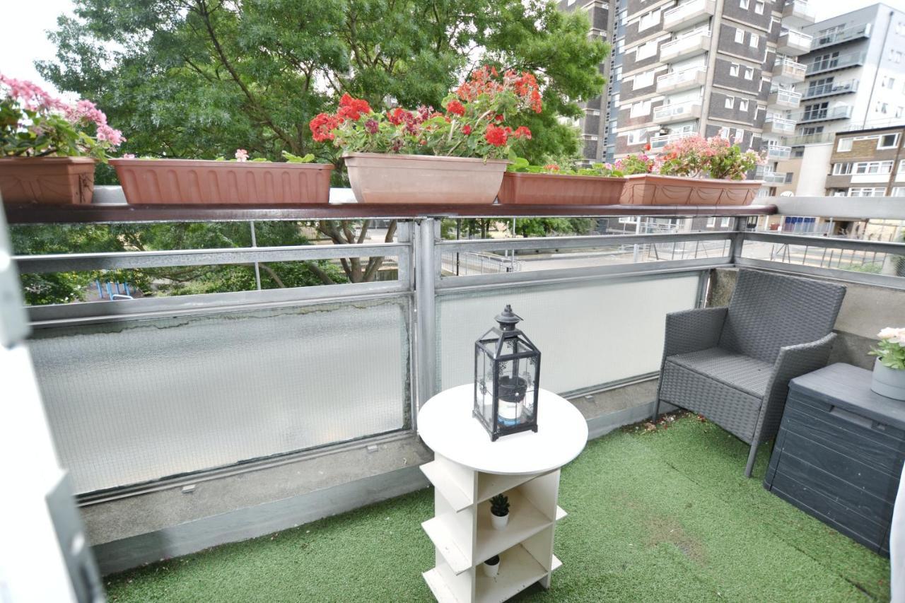 Ferienwohnung Garden Tower flat London Exterior foto
